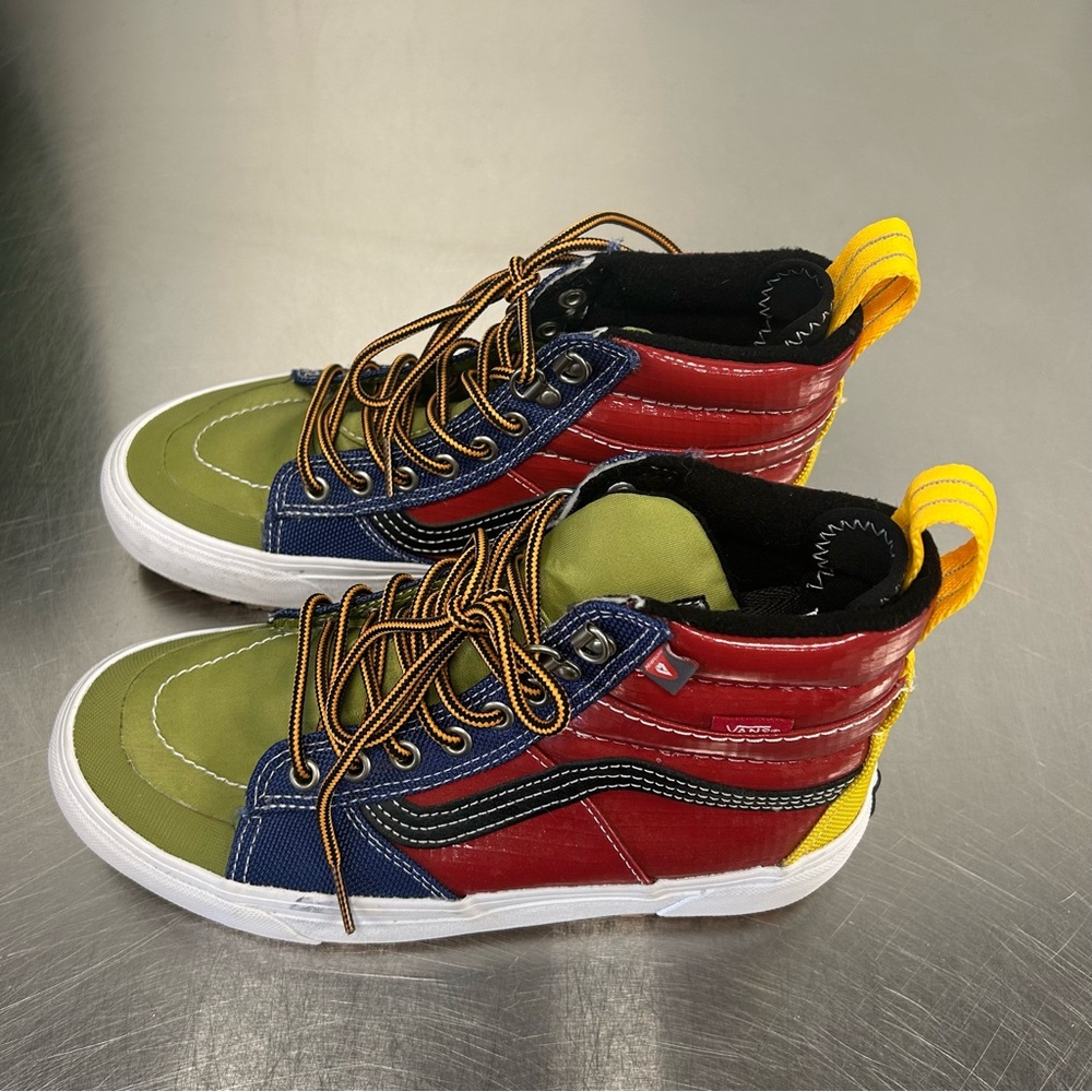 Vans Sk8 Hi MTE 2.0 DX Women 8 / Men 6.5 Blue Red Yellow Shoes All Weather - Picture 4 of 8